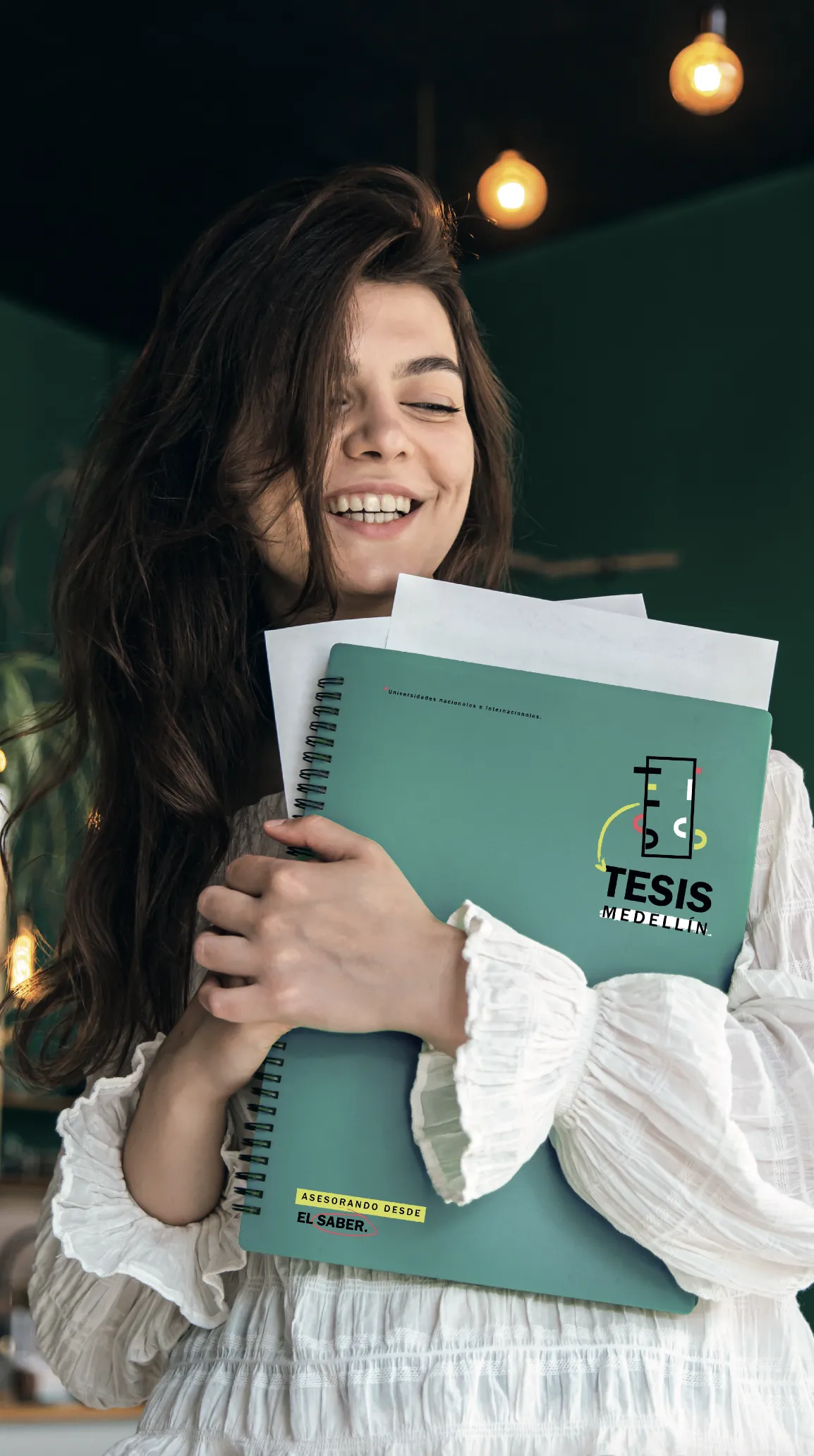 Folder with ORVÉ mark